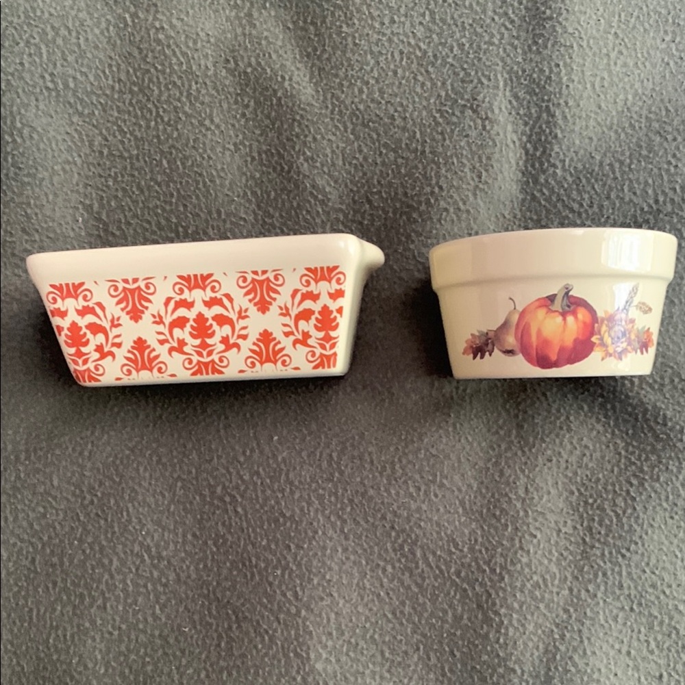 New Celebrate It ceramic Fall mini loaf pan and ramekin. Cream and orange.